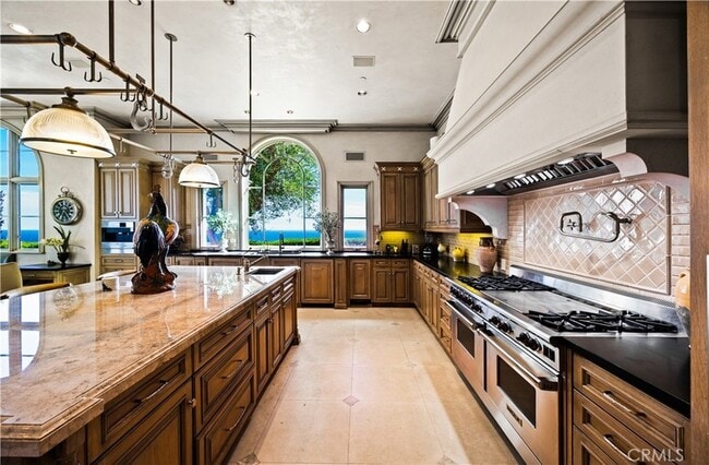 Building Photo - 23 Pelican Vista Dr