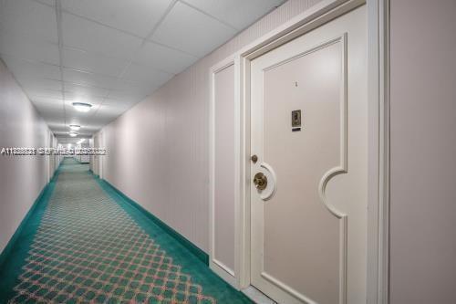 Building Photo - 1950 S Ocean Dr