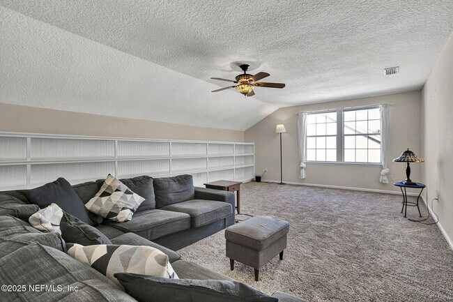 Building Photo - 7963 Mt Ranier Dr