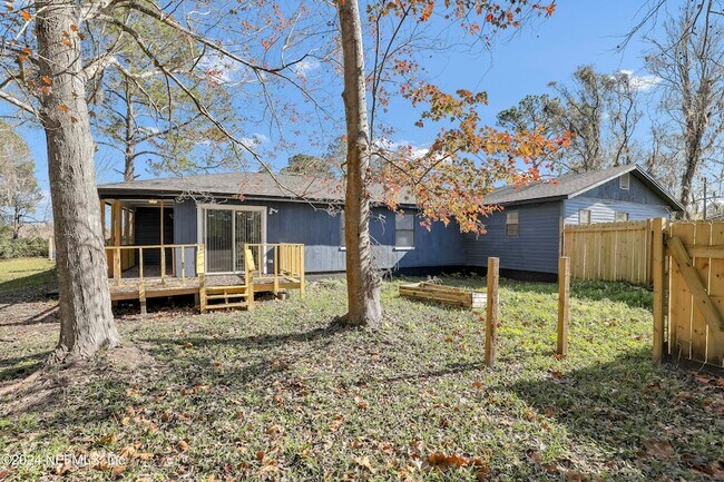 Building Photo - 54221 Cravey Rd