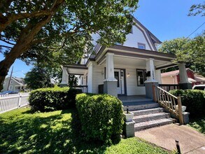 Building Photo - Historical 1920's home in the heart of Norfolk