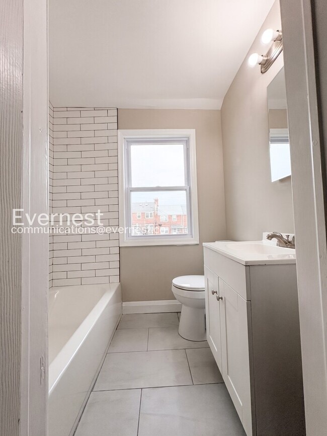 Building Photo - 1408 Cedarcroft Rd