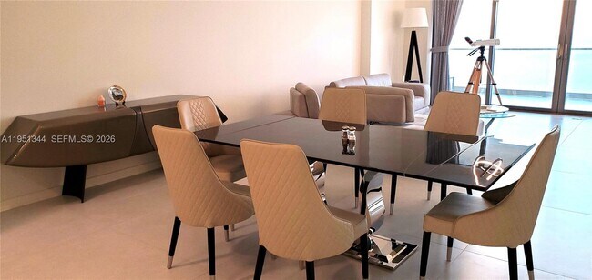 Building Photo - 18975 Collins Ave