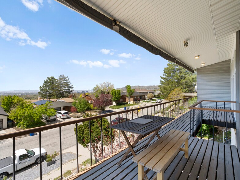 Building Photo - 1881 S Wasatch Dr