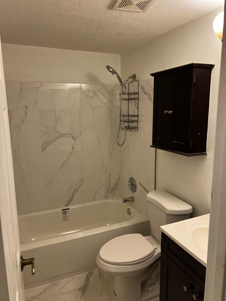 Building Photo - 12449 Guilford Way