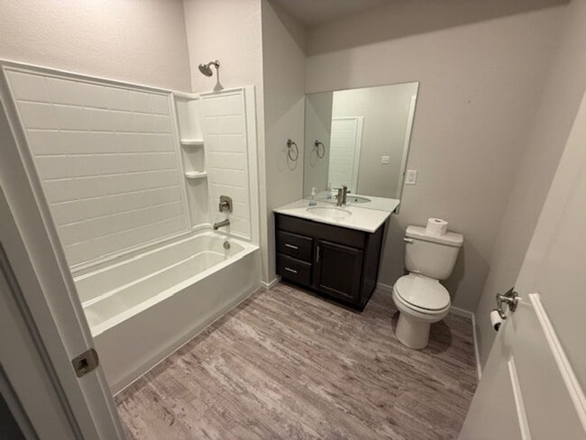 Building Photo - MOSAIC Townhome for rent in North Fort Collins!