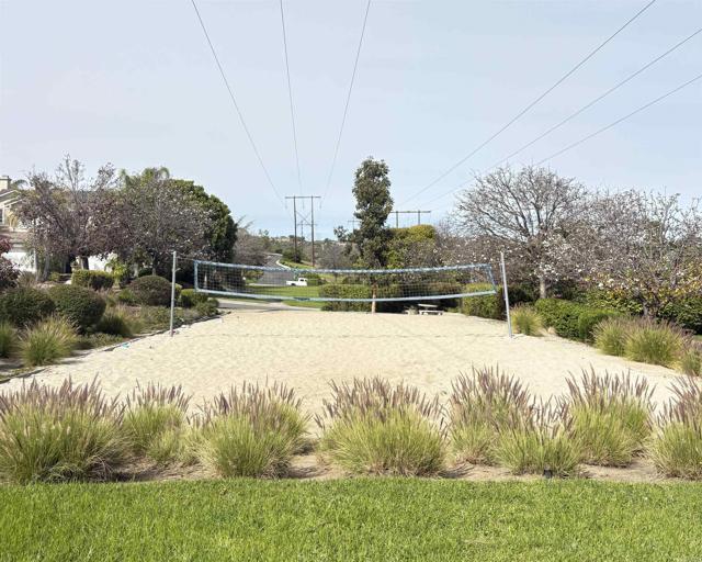 Building Photo - 4994 Crestview Dr