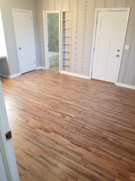 Building Photo - 112 Lancaster St