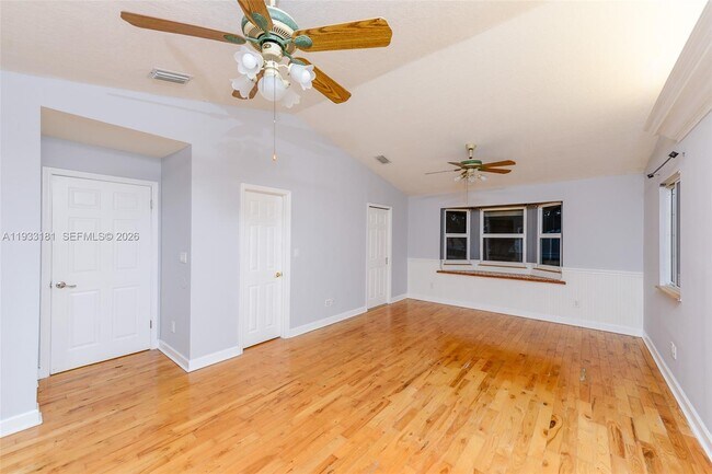 Building Photo - 14471 SW 139th Ave Cir W