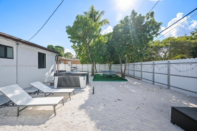 Building Photo - 11730 NW 3rd Ave