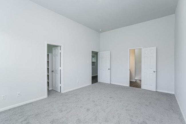 Building Photo - 823 Frontera Ct