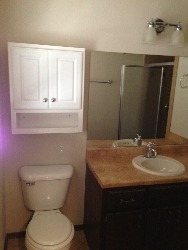 Building Photo - Beautiful Remodeled Home.  Available now.