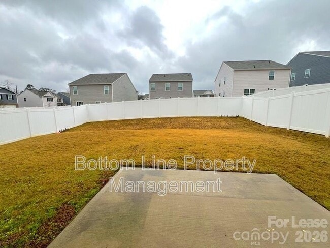 Building Photo - 1603 Blue Velvet Ln