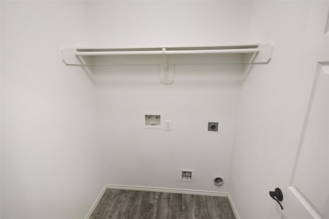 Building Photo - 21614 Brookchase Loop