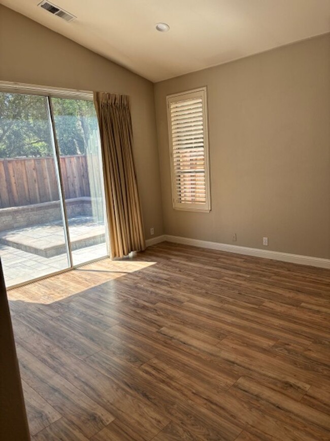 Building Photo - Beautiful Single Story Home in Pleasanton