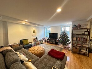 Building Photo - 505 Hicks St