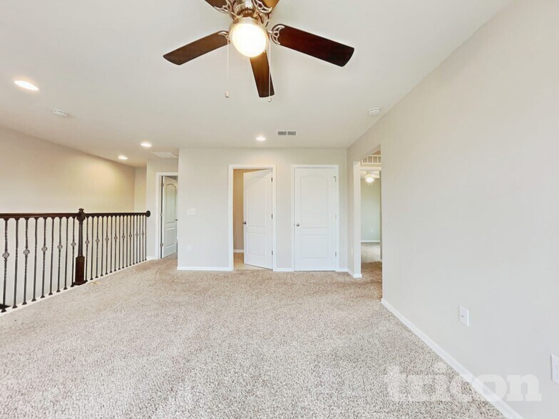 Building Photo - 1381 Riley Cir