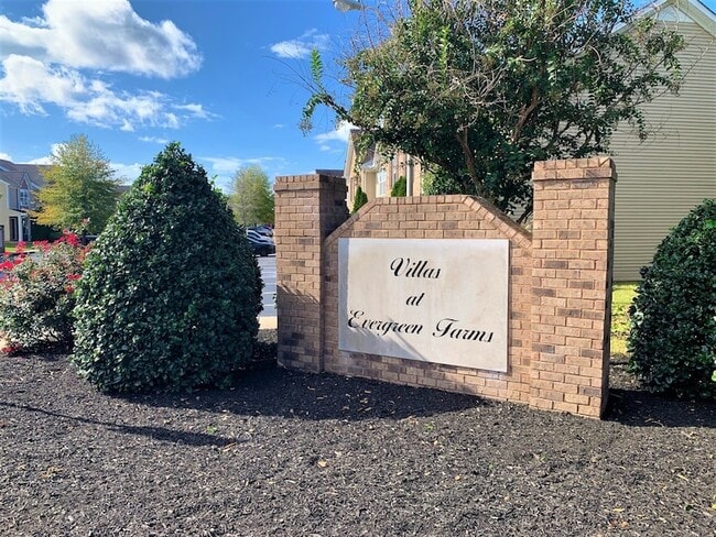Building Photo - 2034 Victory Gallop Ln