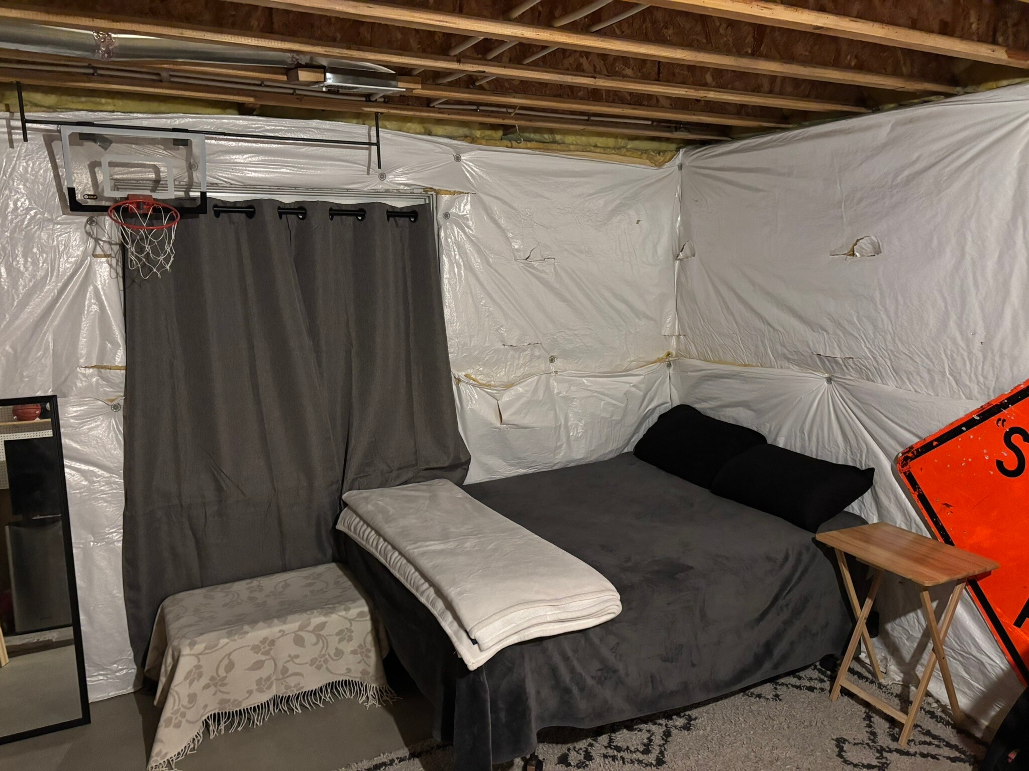 Building Photo - 491 Red Oak Dr