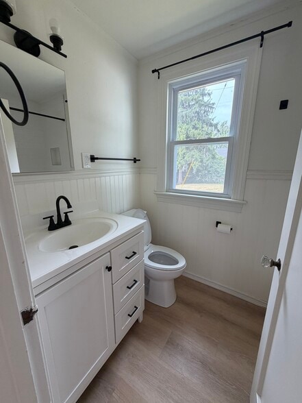 Fully Remodeled Bathroom - 382 Pleasant Ave