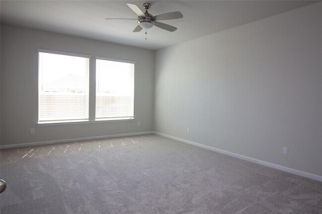 Building Photo - 105 Stone Fork Ln