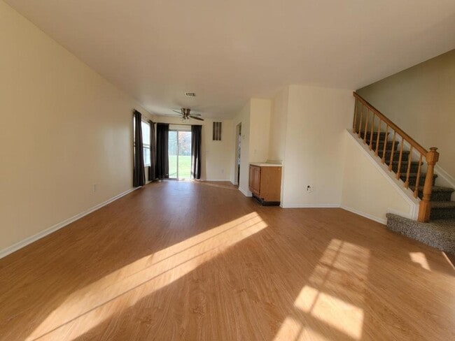 Building Photo - 1 Jodhpur Ct