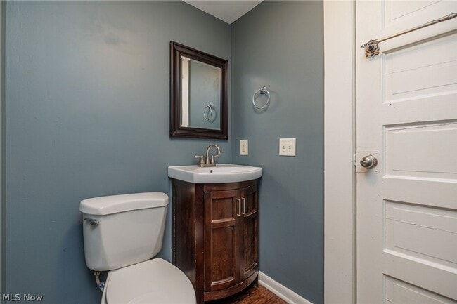 Building Photo - 228 Gates Ave