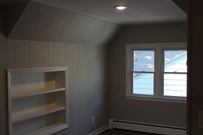 Building Photo - 35 Clark St