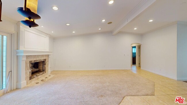 Building Photo - 5826 Ostrom Ave
