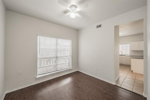 Building Photo - 1411 Prentice St