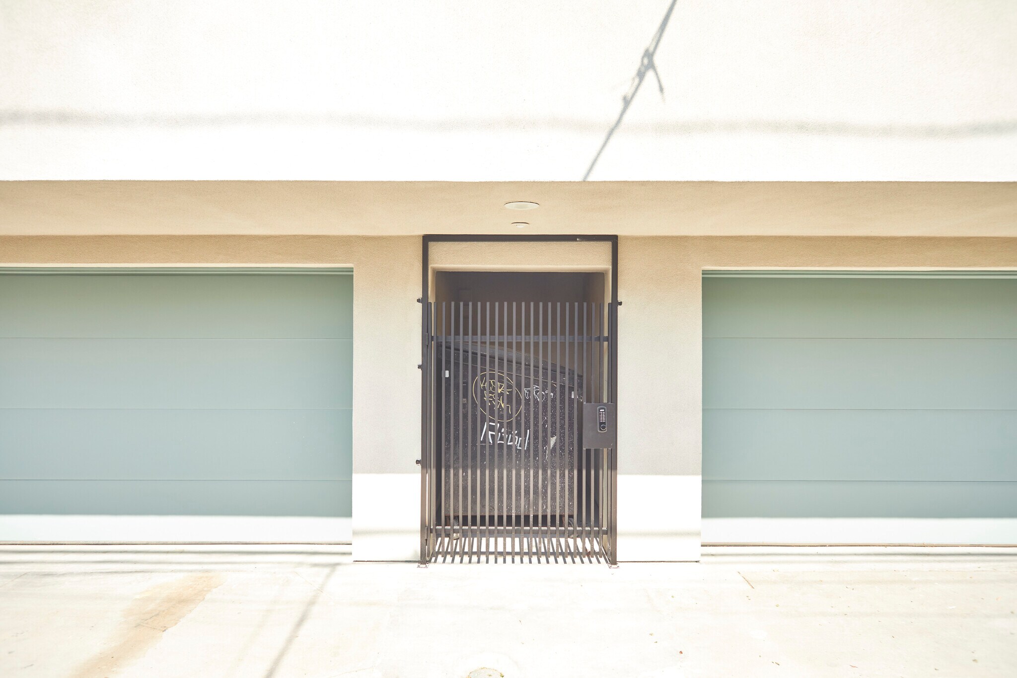 Building Photo - 640 Santa Clara Ave