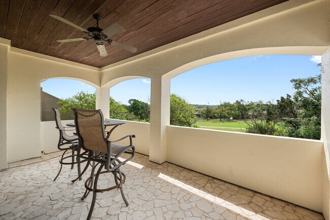 Building Photo - 206 Lido St