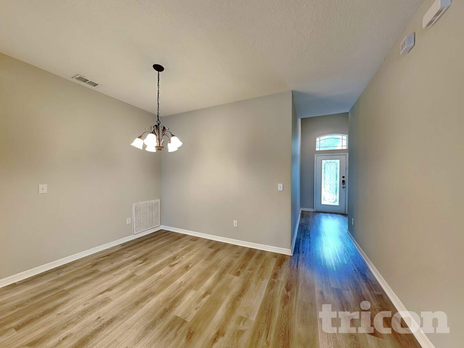 Building Photo - 12423 Ridgedale Dr