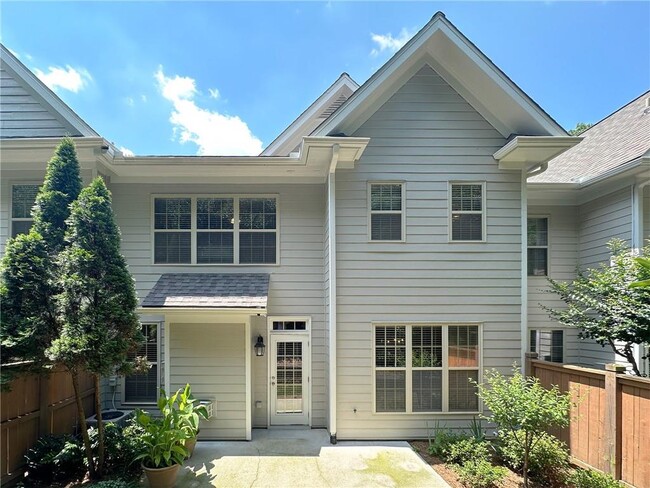 Building Photo - 5132 Meridian Ln