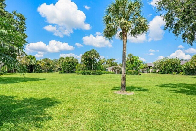 Building Photo - 13334 Polo Club Rd