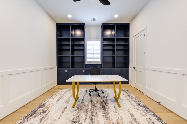 Building Photo - 1726 Wilde Rock Way