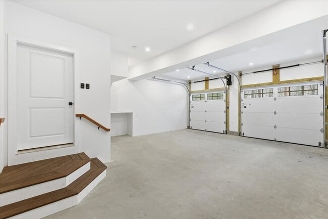 Building Photo - 22 Kruger Rd