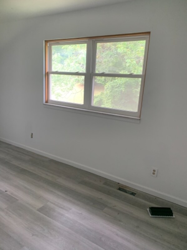 Building Photo - 7171 Wayles Dr