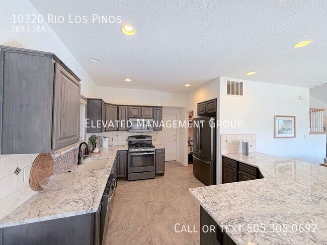 Building Photo - 10320 Rio Los Pinos Dr NW