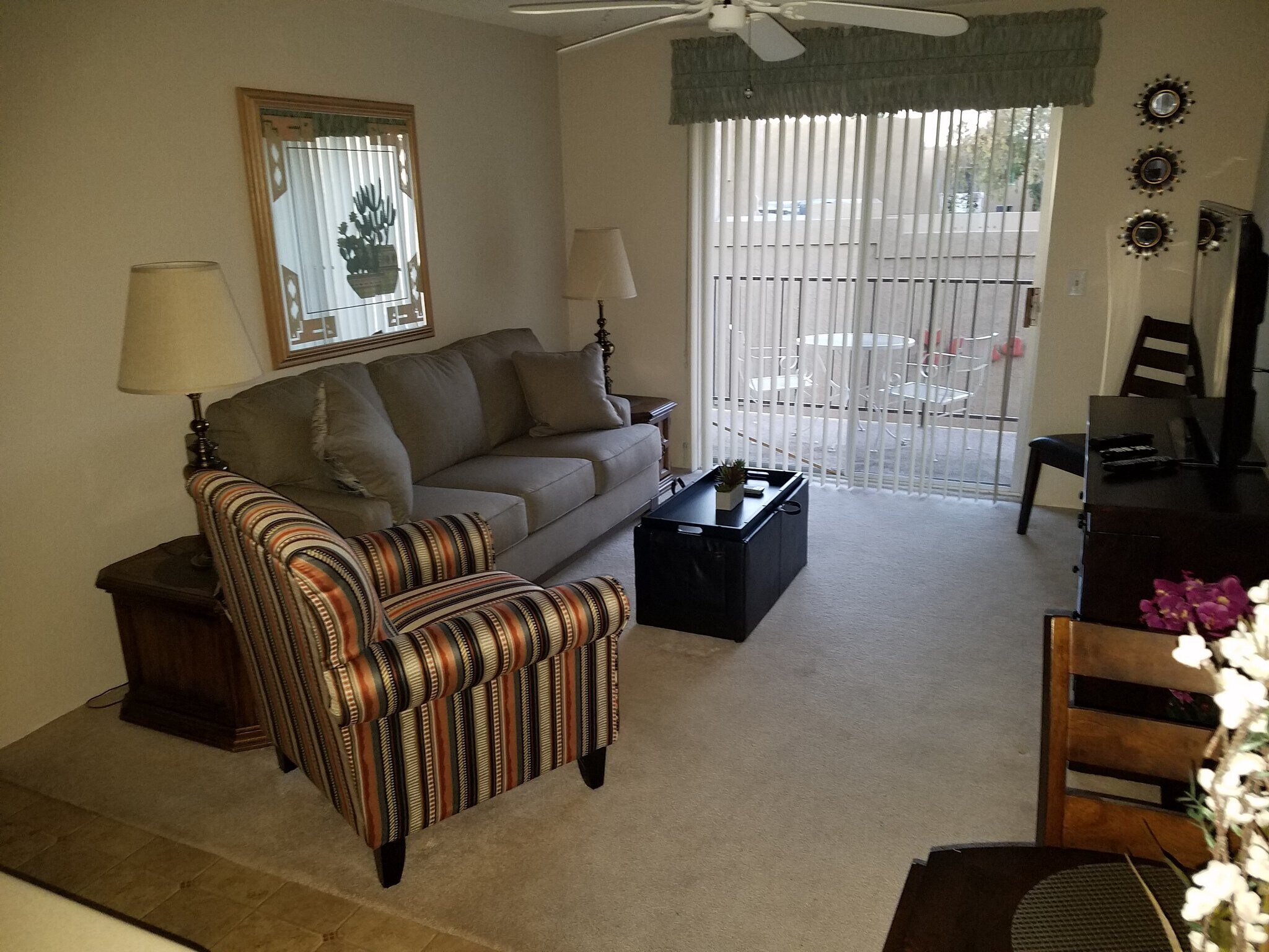 Building Photo - 276 Lake Havasu Ave