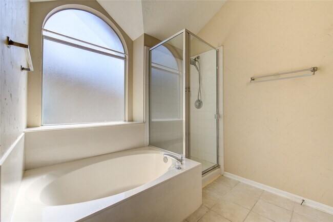 Building Photo - 4219 Margate Dr