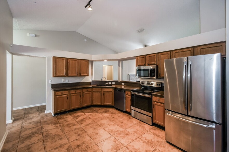 Building Photo - 3746 August Crossing Ct