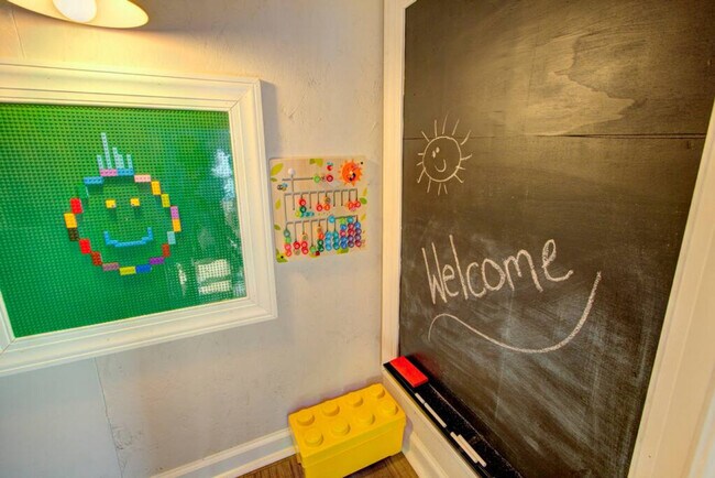 Building Photo - 16920 Landover Rd