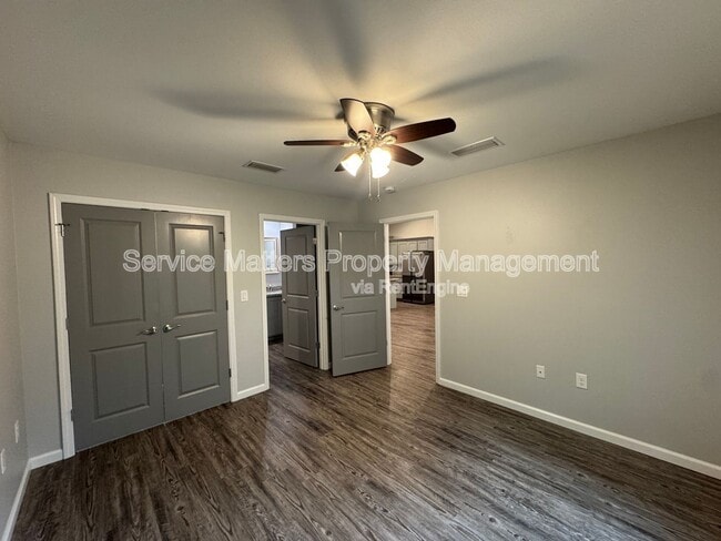 Building Photo - 6848 Stirrup Ln
