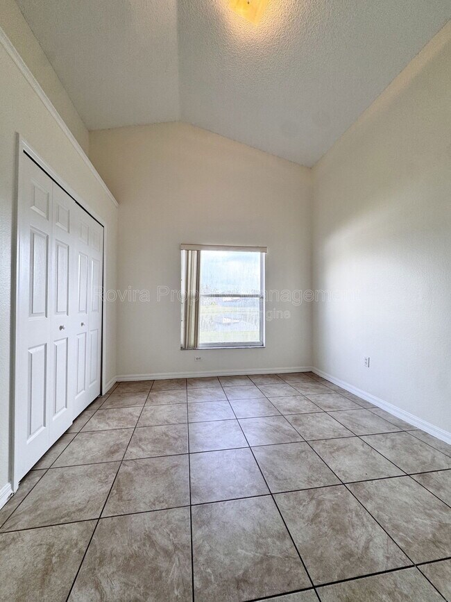 Building Photo - 4521 Declaration Dr