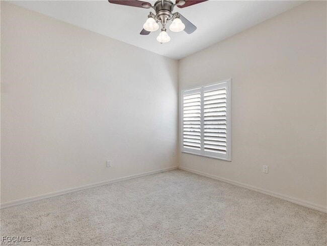 Building Photo - 10060 Lake Cove Dr