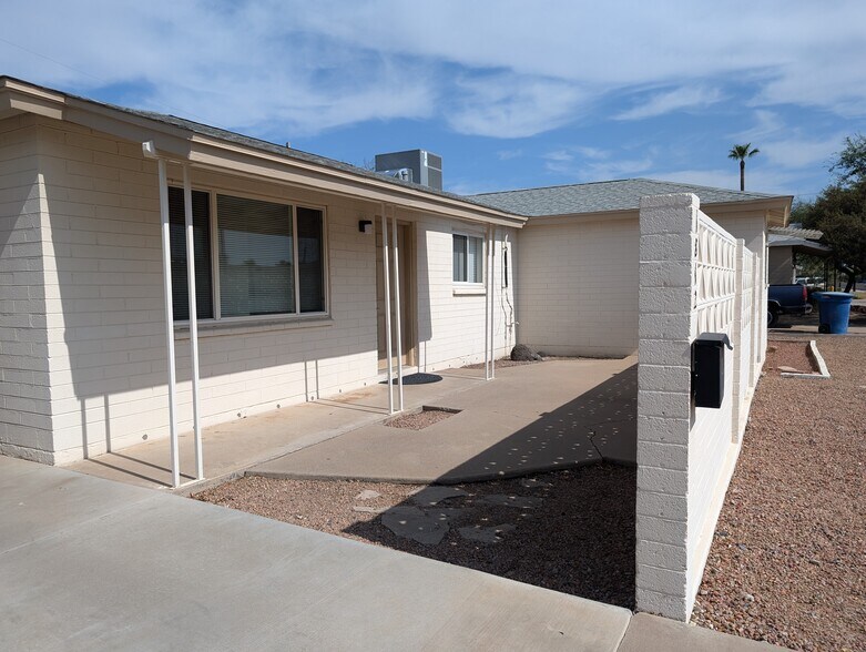 Building Photo - 1812 S Hardy Dr