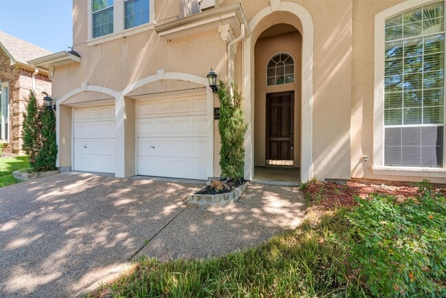 Building Photo - 1404 Clearwater Ct