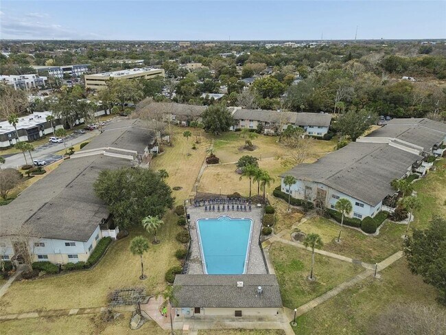 Building Photo - 1695 Lee Rd