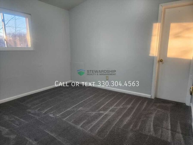 Building Photo - 1440 Virginia Ave